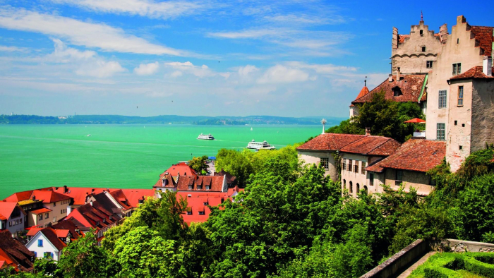 Bodensee shutterstock_106741829 Lake Constance, Ships